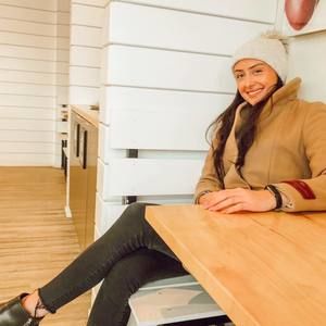 Meet your Posher, Megan